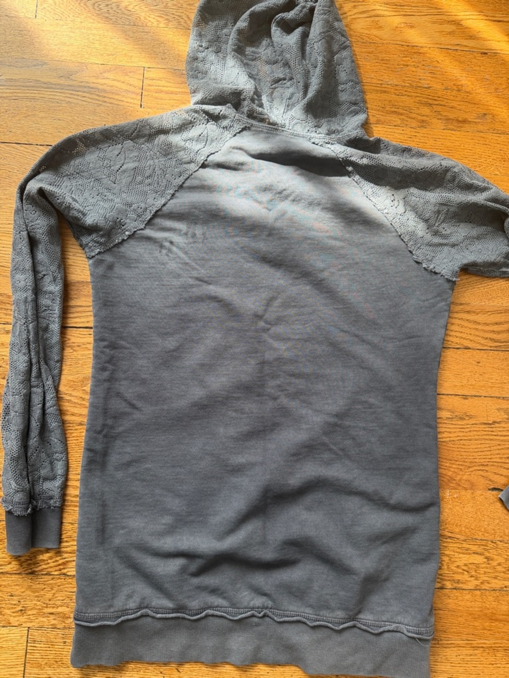 Affliction Women’s Gray Lace-Up Hoodie with Patriotic Skull Graphic - Picture 7 of 7